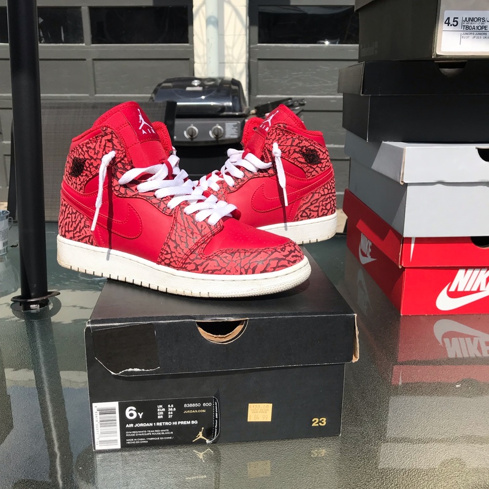 Jordan retro 1